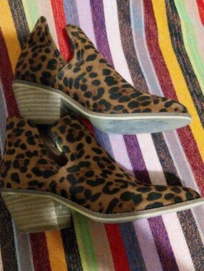 Leopard Print Cutout Ankle Booties in Brown and Black